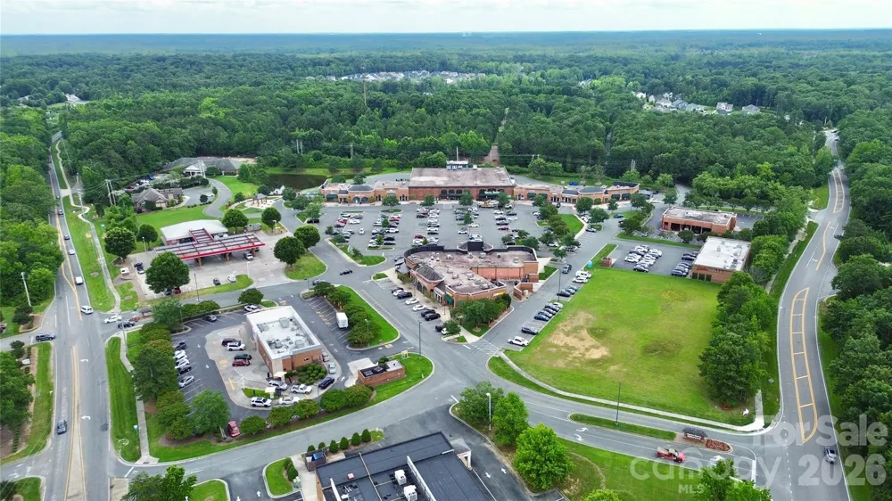 5112 Forest Knoll Court Indian Trail, NC 28079