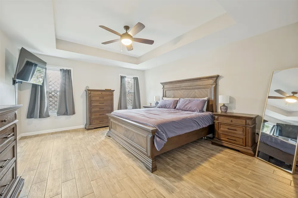 3302 Cliff Oaks Drive Corinth, TX 76210