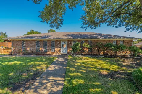 141 Villa Park Drive