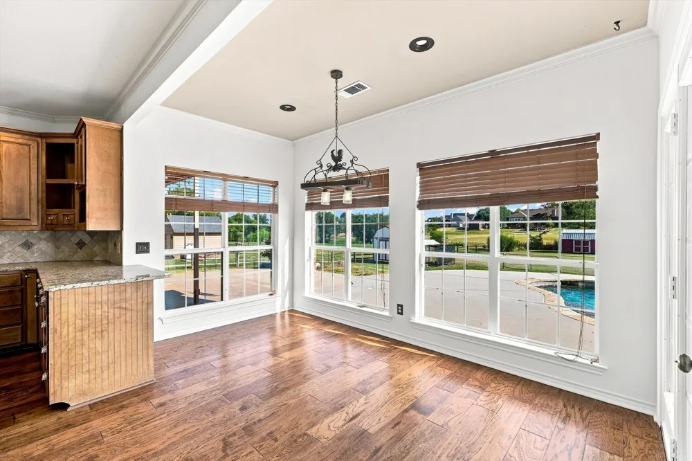 47 Preakness Place Road Van Alstyne, TX 75495