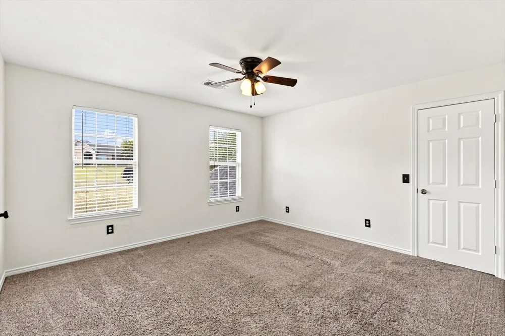 47 Preakness Place Road Van Alstyne, TX 75495