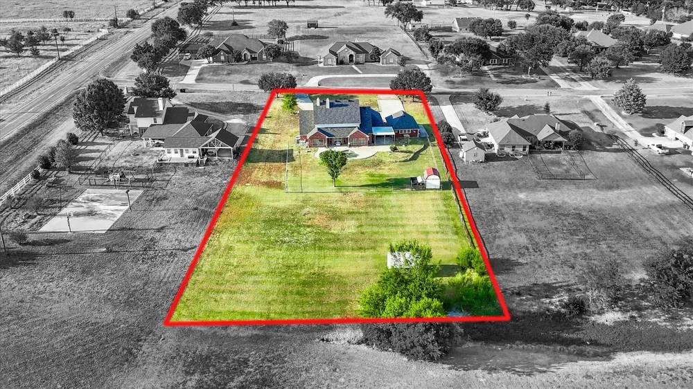 47 Preakness Place Road Van Alstyne, TX 75495