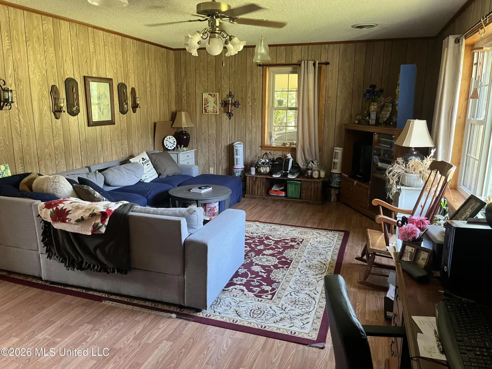 1058 Ridge Avenue Ashland, MS 38603