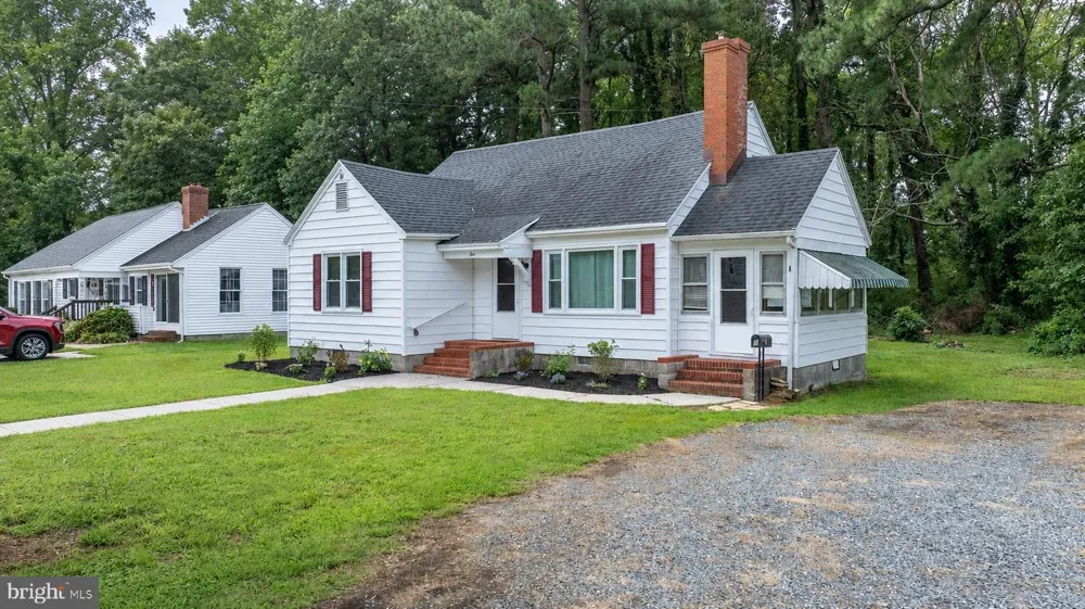 5 POTOMAC STREET Crisfield, MD 21817