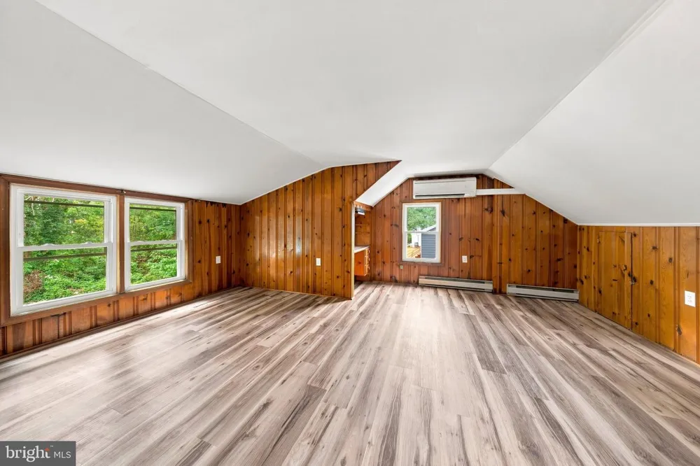 5 POTOMAC STREET Crisfield, MD 21817