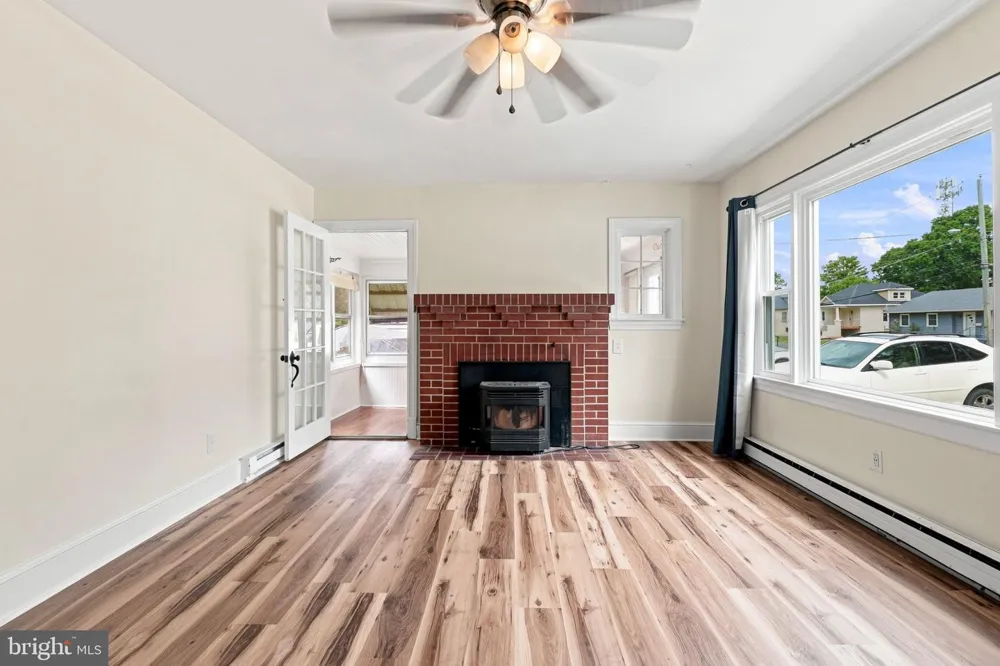 5 POTOMAC STREET Crisfield, MD 21817