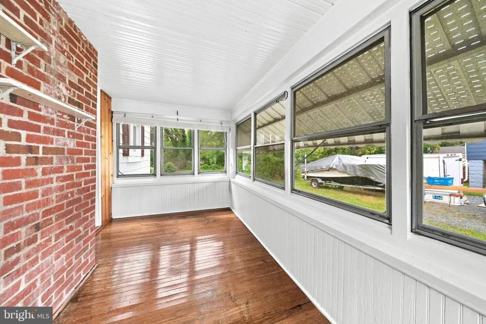 5 POTOMAC STREET Crisfield, MD 21817