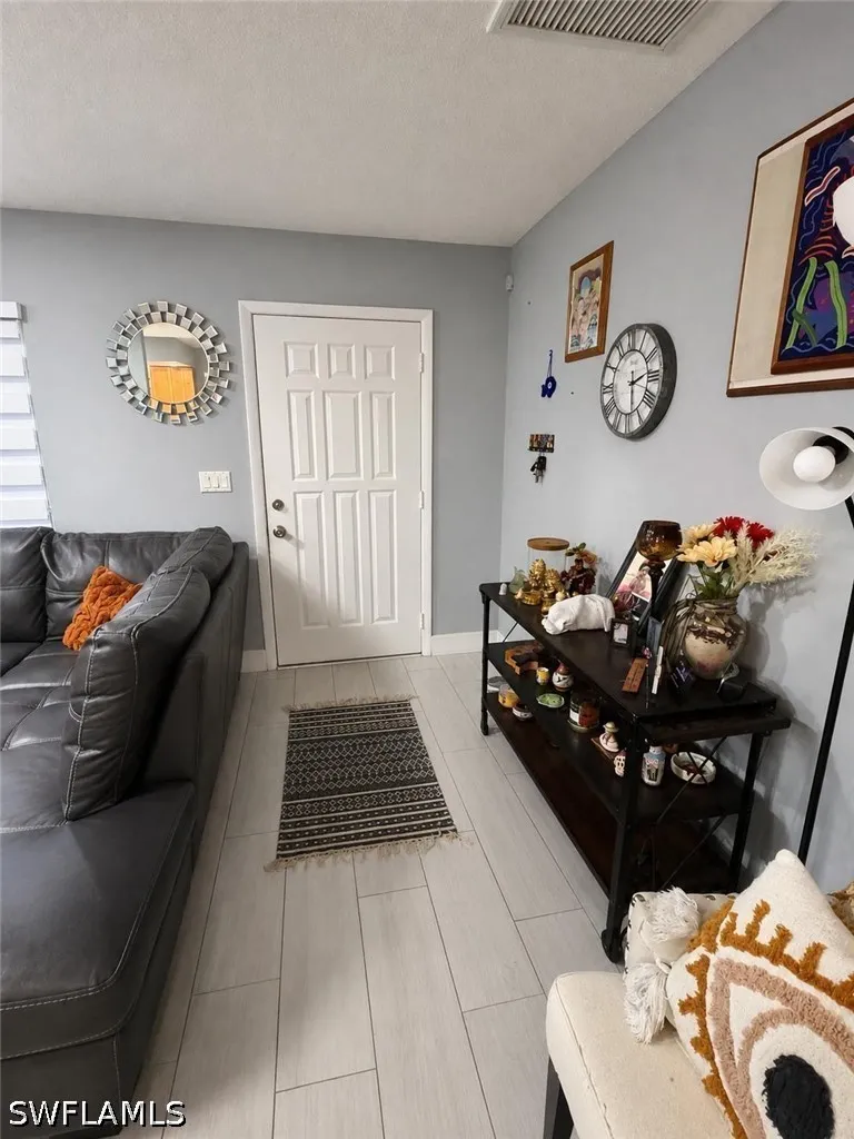 41st Terrace SW Naples, FL 34116