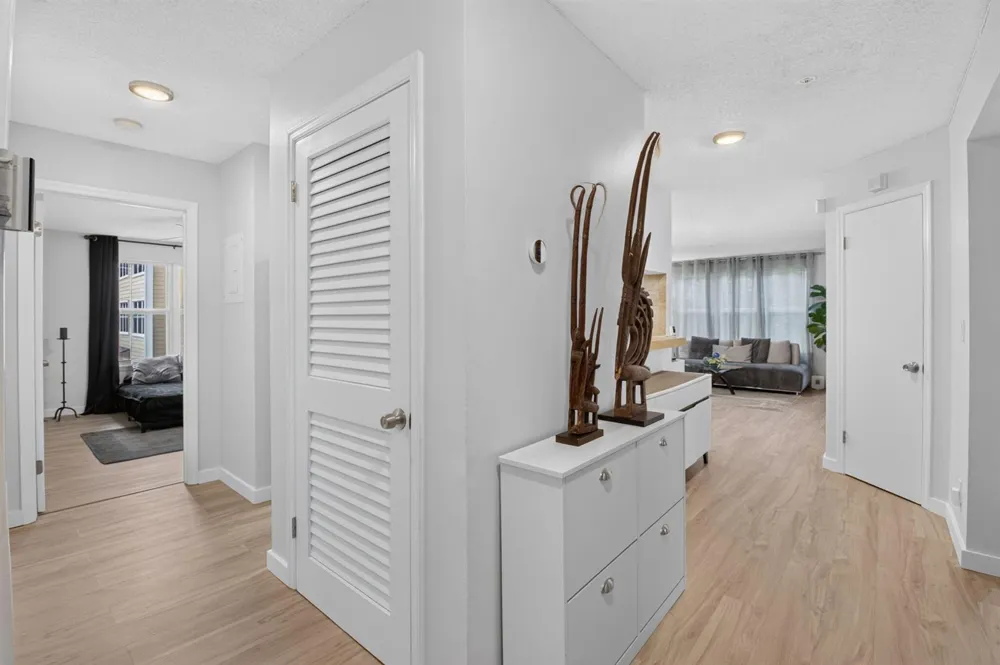 2305 CONGRESS AVENUE #21 Boynton Beach, FL 33426