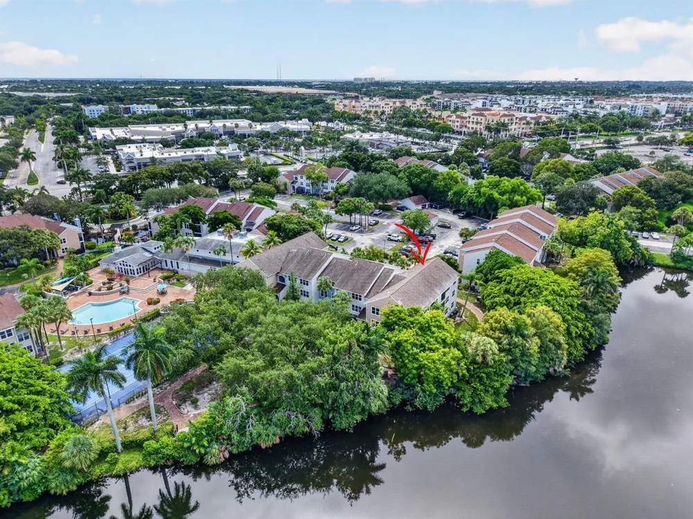 2305 CONGRESS AVENUE #21 Boynton Beach, FL 33426