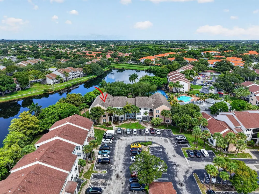 2305 CONGRESS AVENUE #21 Boynton Beach, FL 33426