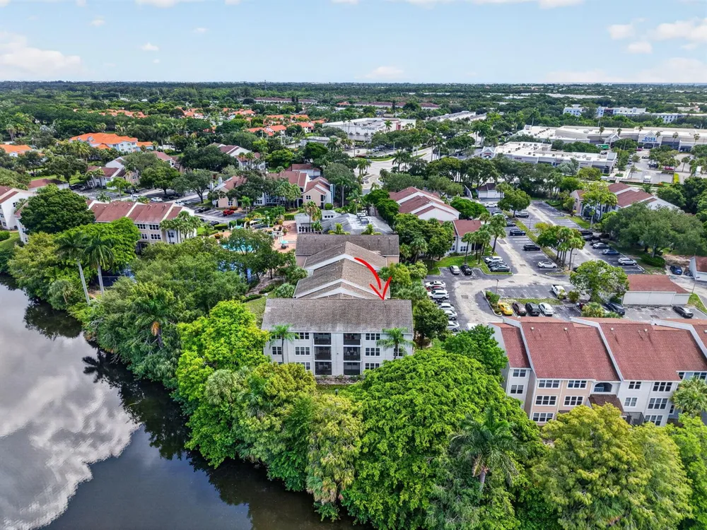 2305 CONGRESS AVENUE #21 Boynton Beach, FL 33426