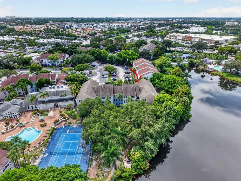 2305 CONGRESS AVENUE #21 Boynton Beach, FL 33426