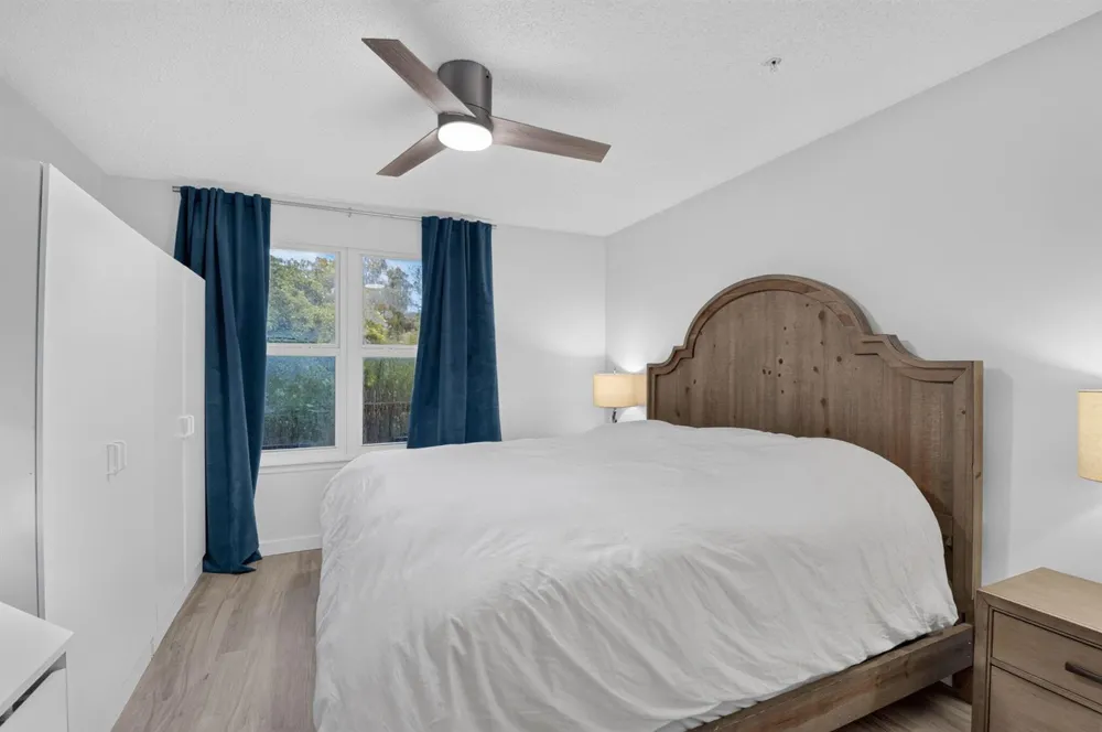 2305 CONGRESS AVENUE #21 Boynton Beach, FL 33426