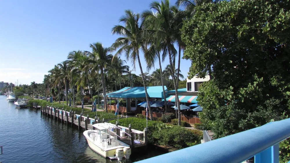 2305 CONGRESS AVENUE #21 Boynton Beach, FL 33426
