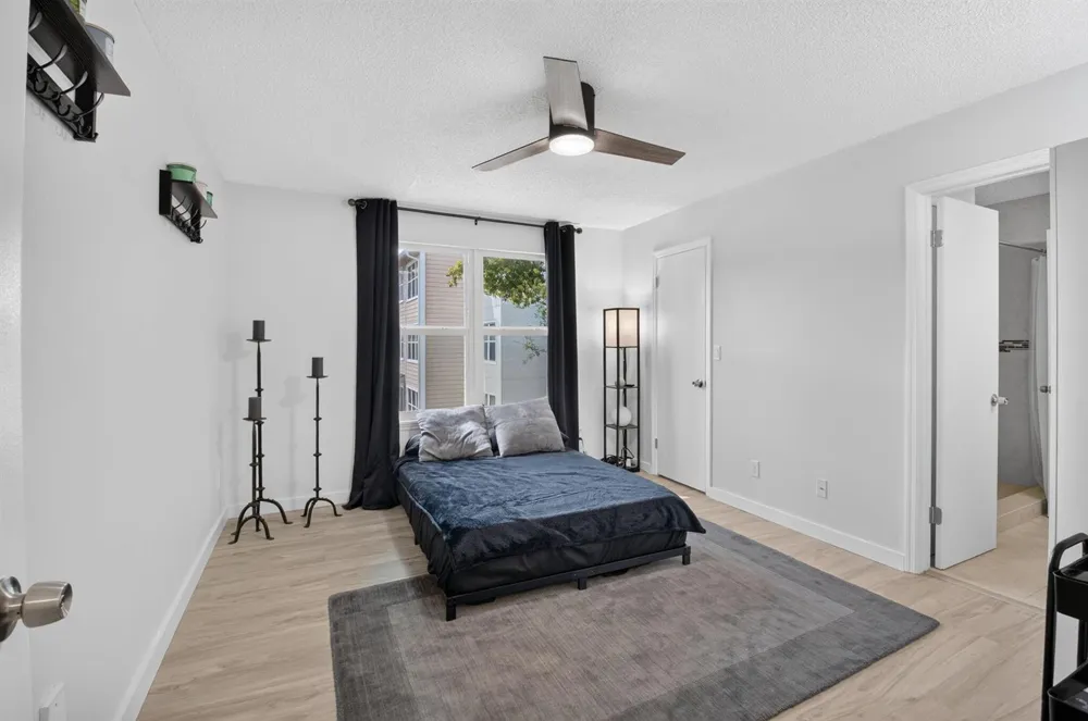 2305 CONGRESS AVENUE #21 Boynton Beach, FL 33426