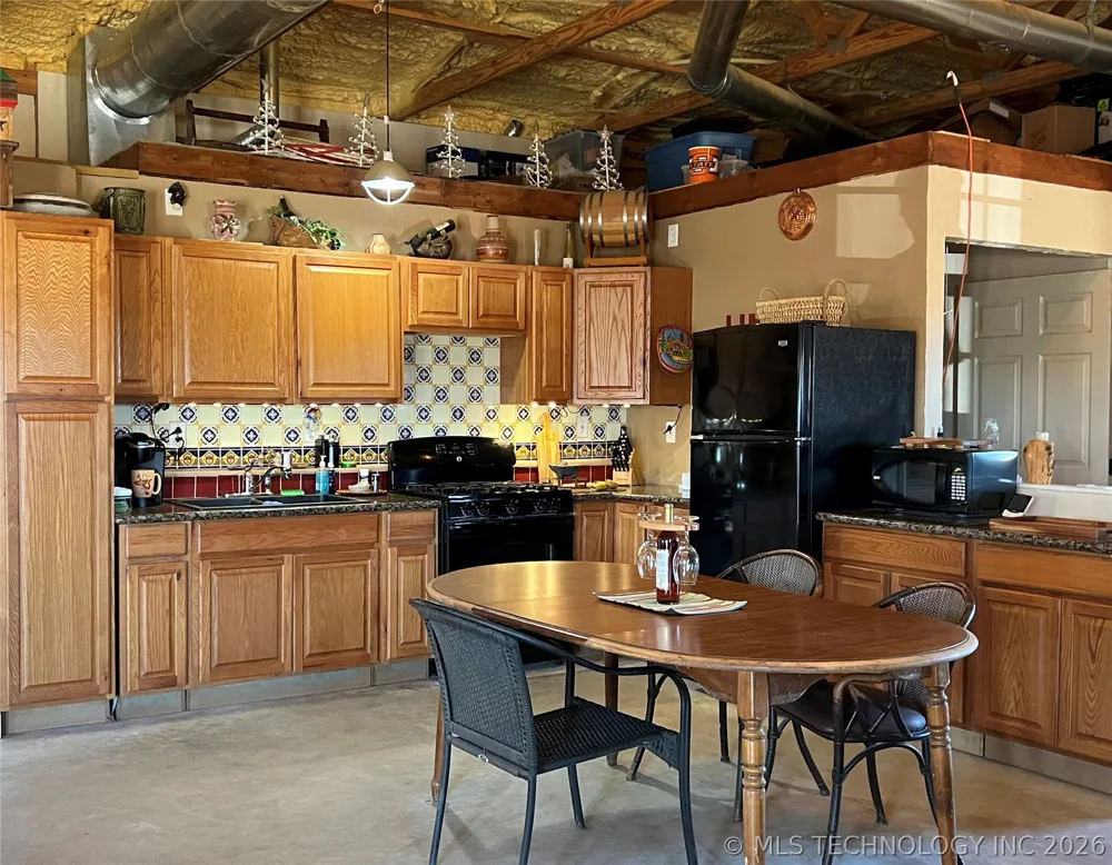 20181 Ferguson Road Okmulgee, OK 74447