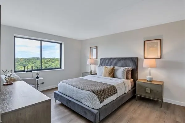 2460 Peachtree Road #1513 Atlanta, GA 30305