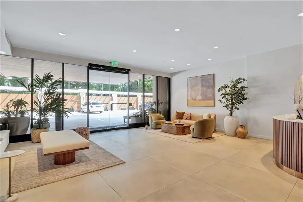 2460 Peachtree Road #1513 Atlanta, GA 30305
