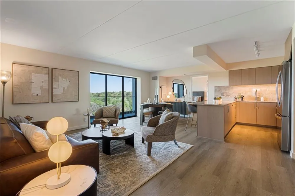 2460 Peachtree Road #1513 Atlanta, GA 30305