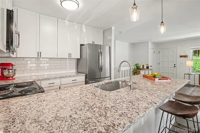 15176 E Jefferson Place Aurora, CO 80014
