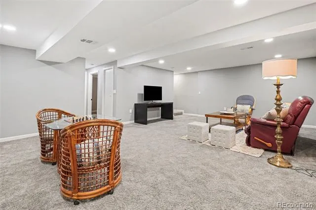 15176 E Jefferson Place Aurora, CO 80014