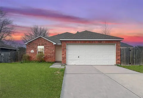 9823 Cassowary Drive