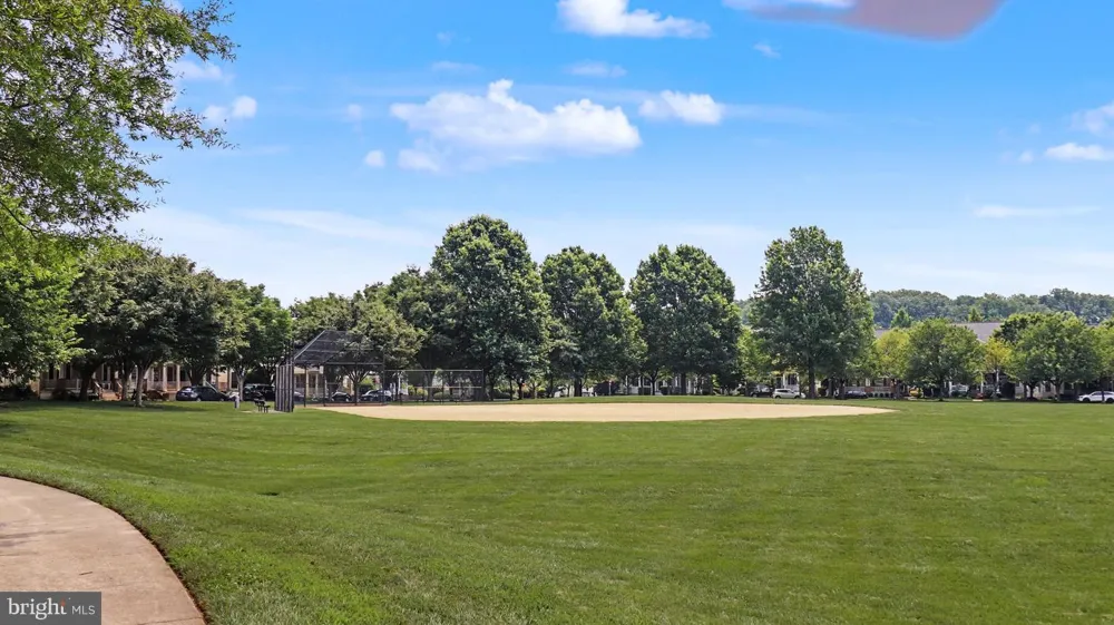 505 GRAND CHAMPION DRIVE Rockville, MD 20850