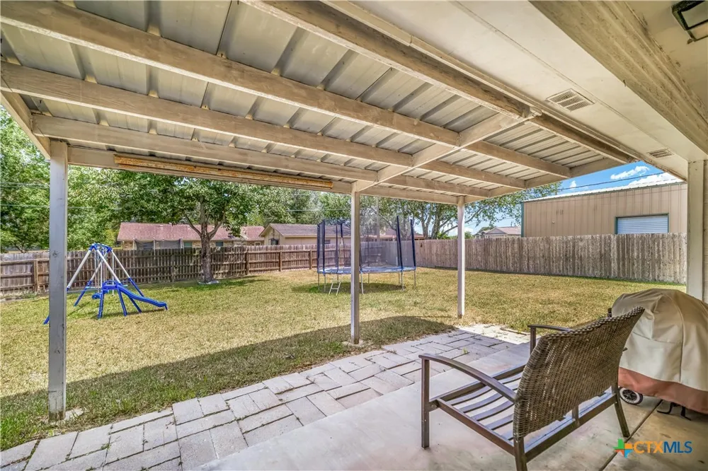 504 Canadian Victoria, TX 77905
