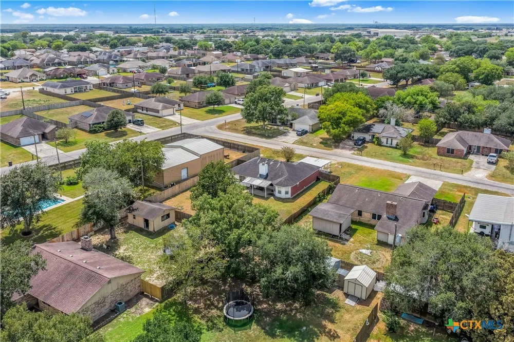 504 Canadian Victoria, TX 77905