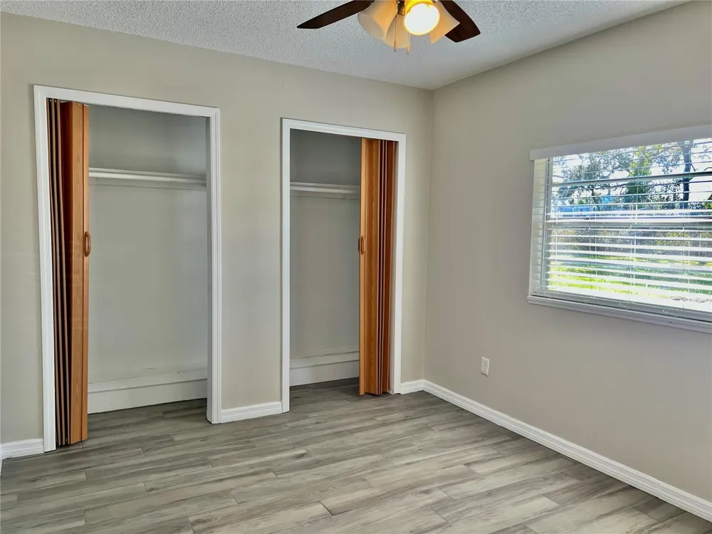 1820 CENTRAL PARK AVENUE Orlando, FL 32807