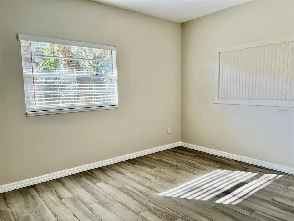 1820 CENTRAL PARK AVENUE Orlando, FL 32807