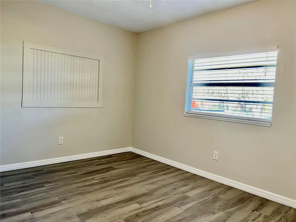 1820 CENTRAL PARK AVENUE Orlando, FL 32807