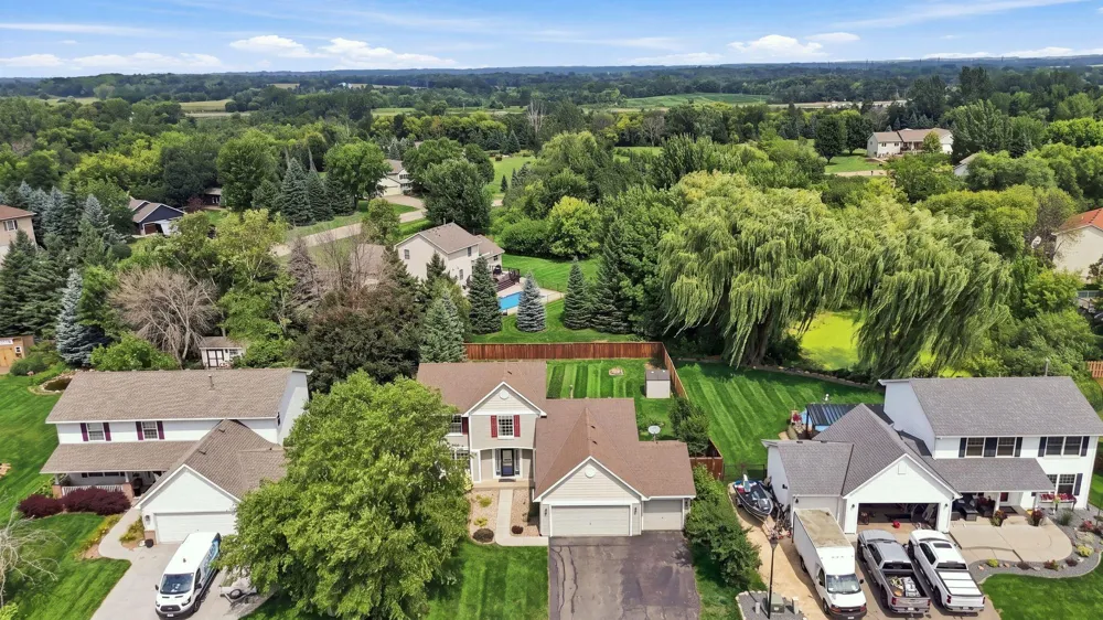 10268 Windrose Curve Elko New Market, MN 55020