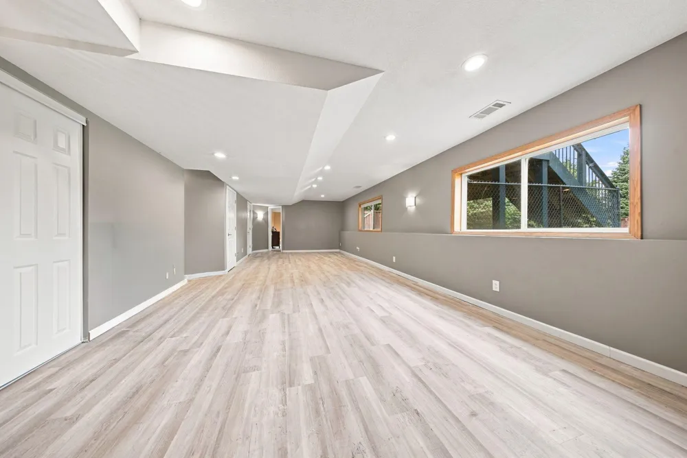 10268 Windrose Curve Elko New Market, MN 55020