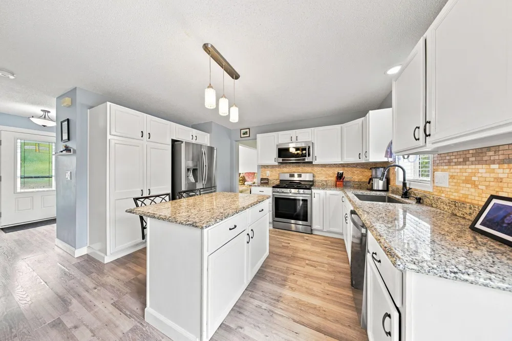 10268 Windrose Curve Elko New Market, MN 55020