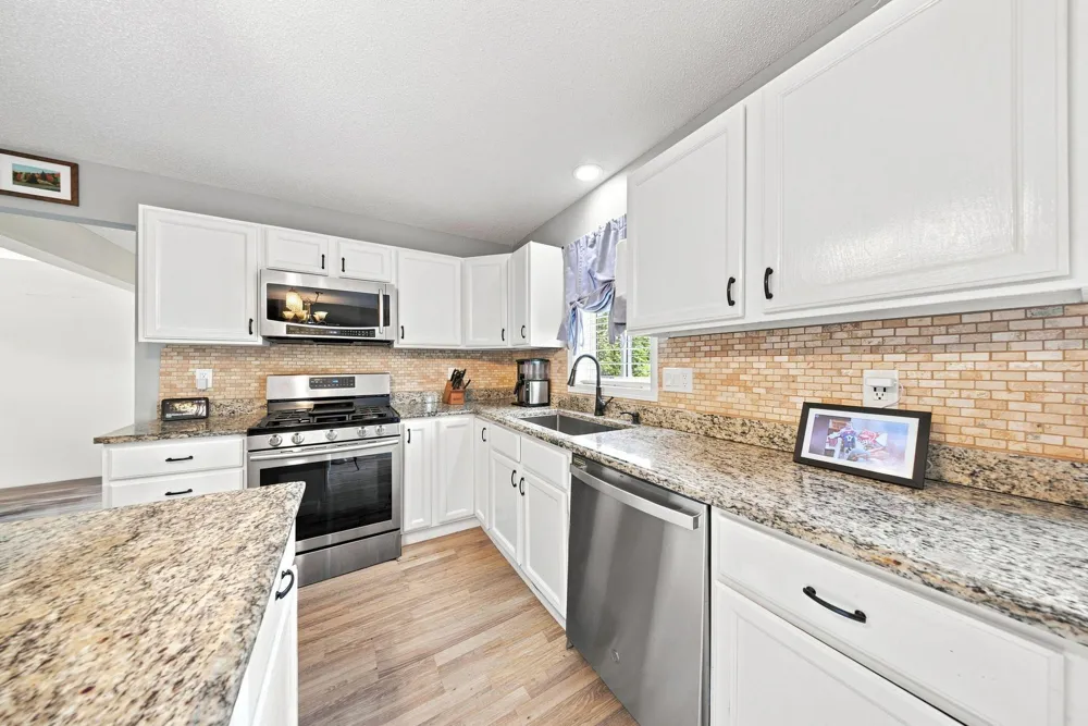 10268 Windrose Curve Elko New Market, MN 55020