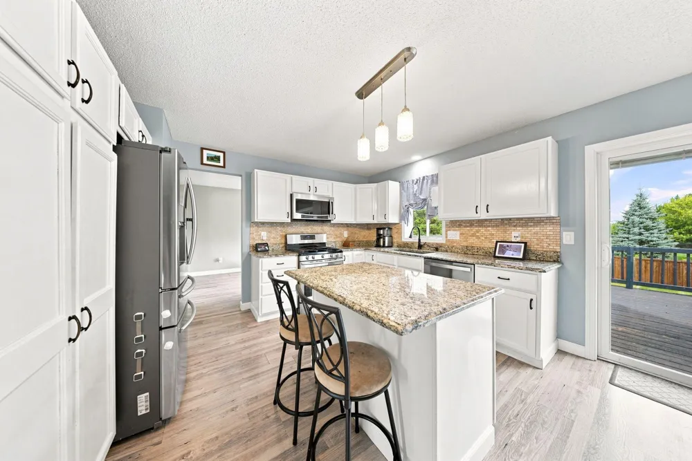 10268 Windrose Curve Elko New Market, MN 55020