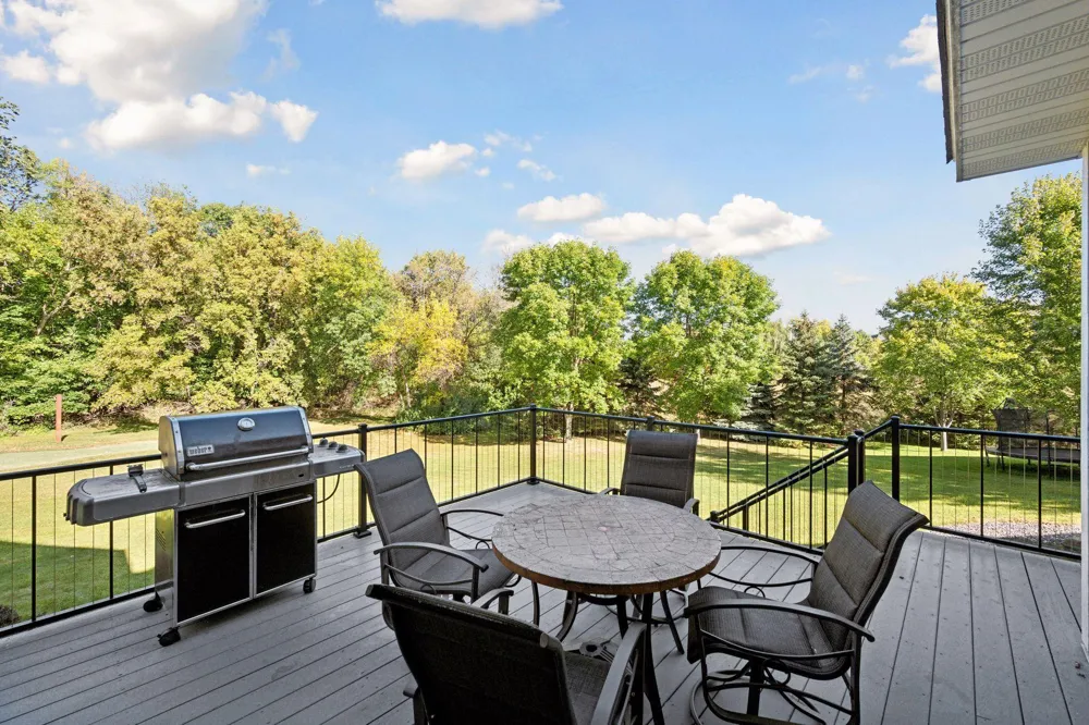 17887 63rd Avenue Maple Grove, MN 55311