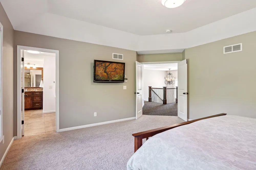 17887 63rd Avenue Maple Grove, MN 55311