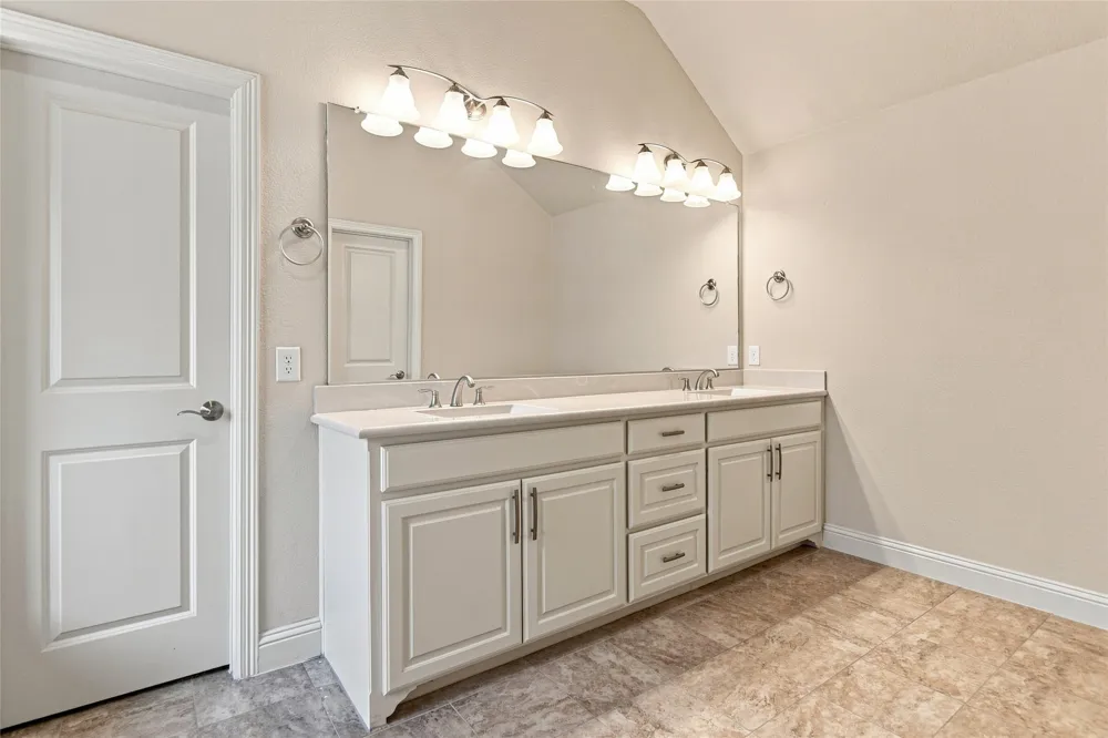 720 Northwood Drive Flower Mound, TX 75022