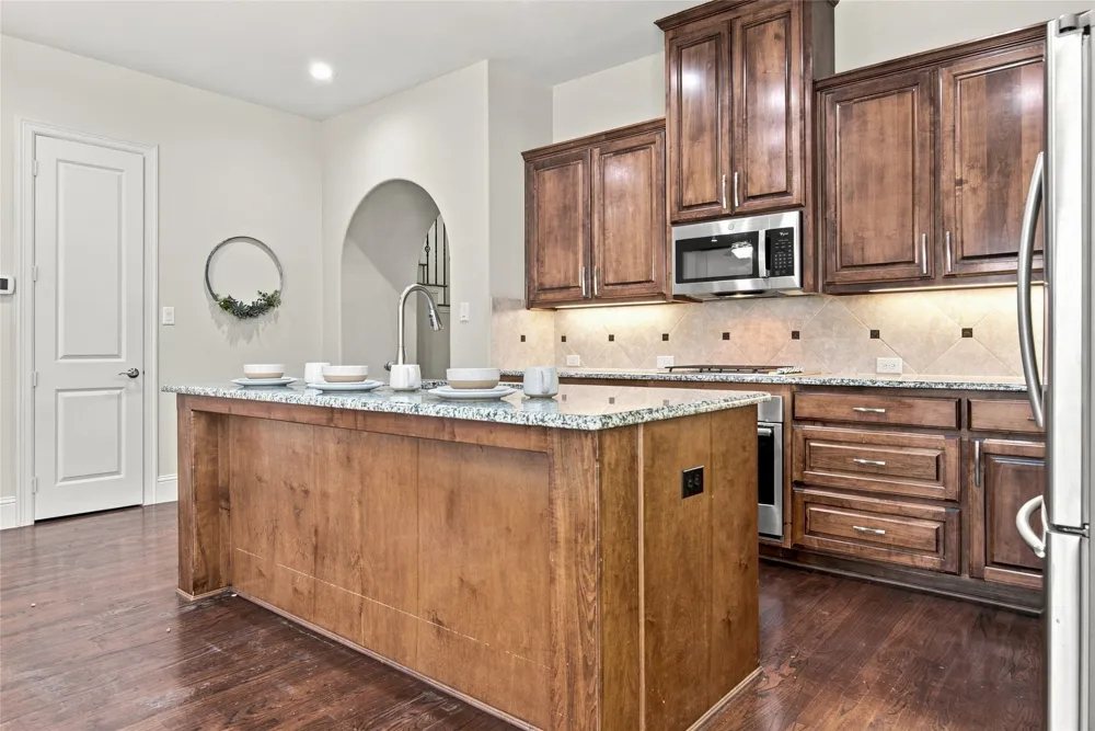 720 Northwood Drive Flower Mound, TX 75022