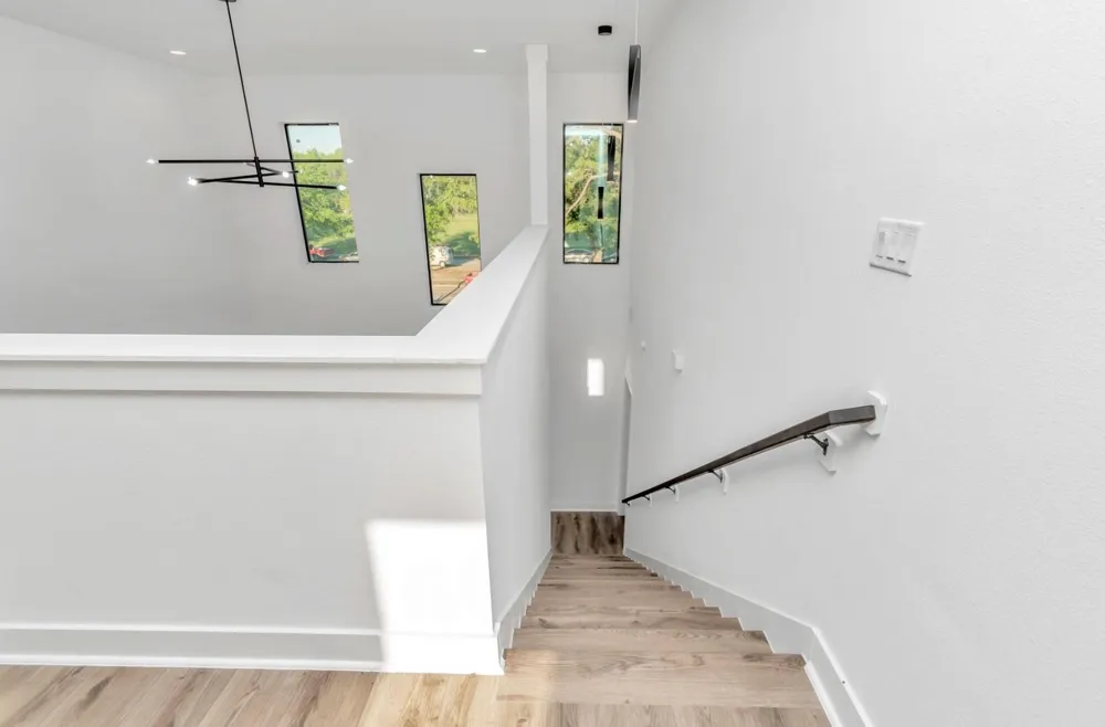 5609 Savyon Drive Houston, TX 77091