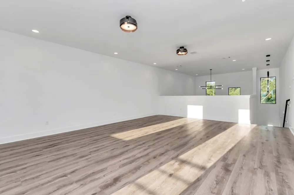 5609 Savyon Drive Houston, TX 77091