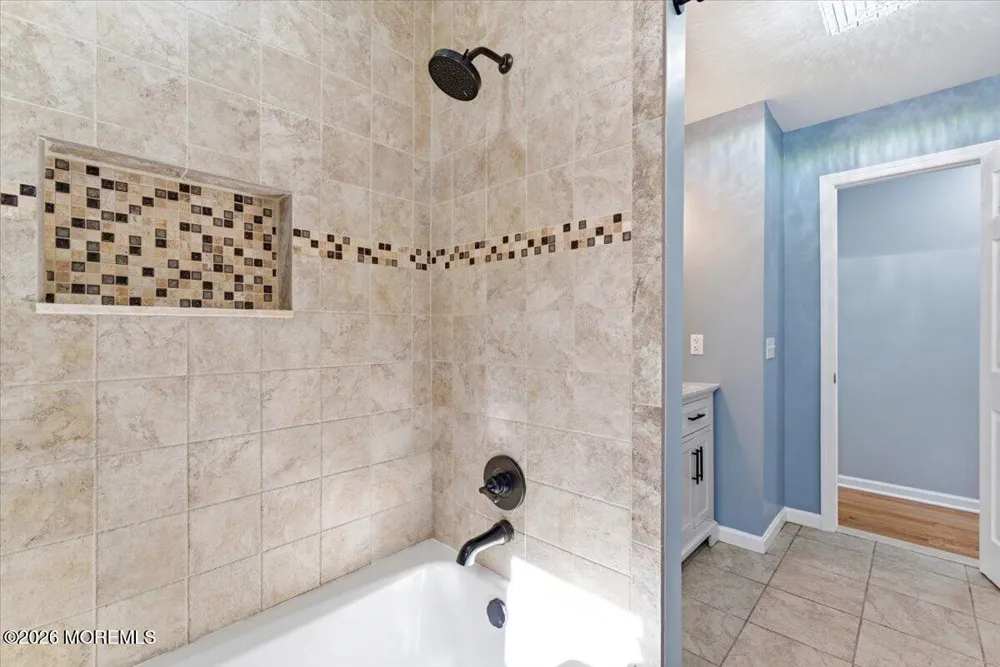 629 W Commodore Boulevard Jackson, NJ 08527