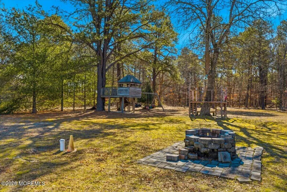 629 W Commodore Boulevard Jackson, NJ 08527