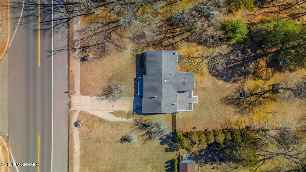 629 W Commodore Boulevard Jackson, NJ 08527