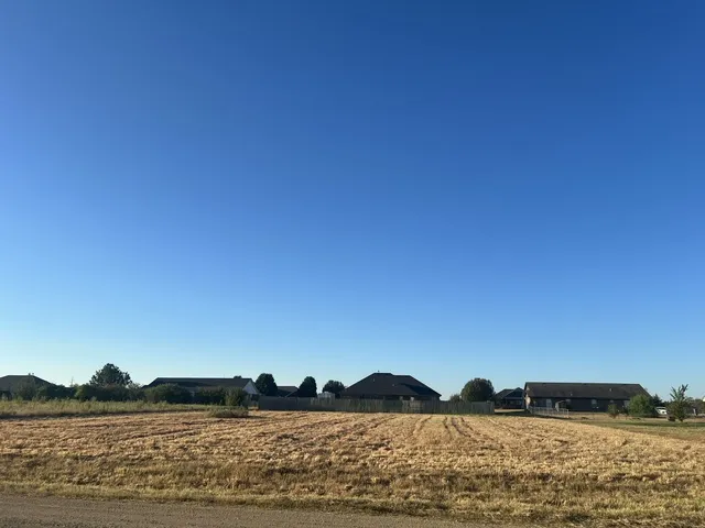 155 Michael Avenue Calera, OK 74730