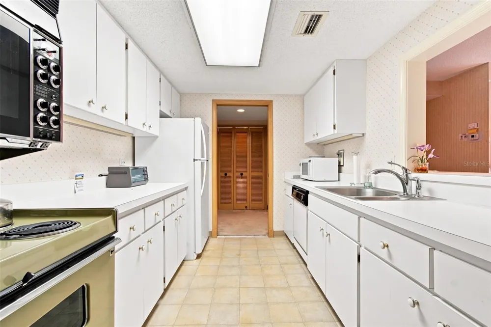 36750 US HIGHWAY 19 #21105 Palm Harbor, FL 34684