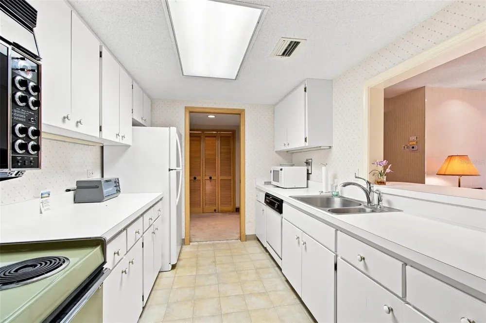 36750 US HIGHWAY 19 #21105 Palm Harbor, FL 34684